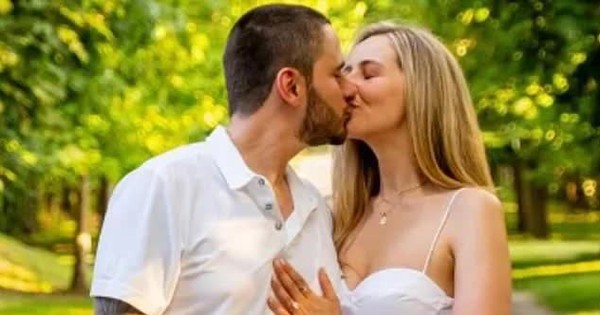 Con trai Vua nhạc Pop Michael Jackson tuyên bố đính hôn, gia đình phản ứng prince 37787770269756514063455 45519485339066692139123 1756275726393 1756275728190626649371 0 0 332 634 crop 1756275798343417048912jpg