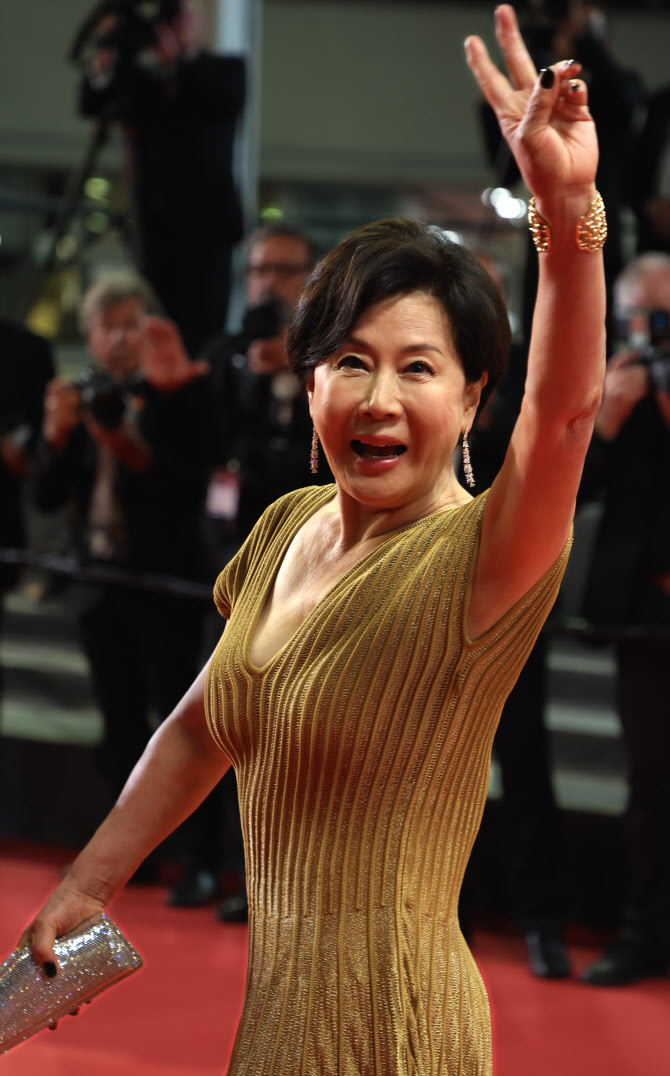 "Càng xinh đẹp như Kim Sae Ron, công chúng càng khó tha thứ" ps23052600149 1741001607474471669860 1741008475600 17410084760371806316564