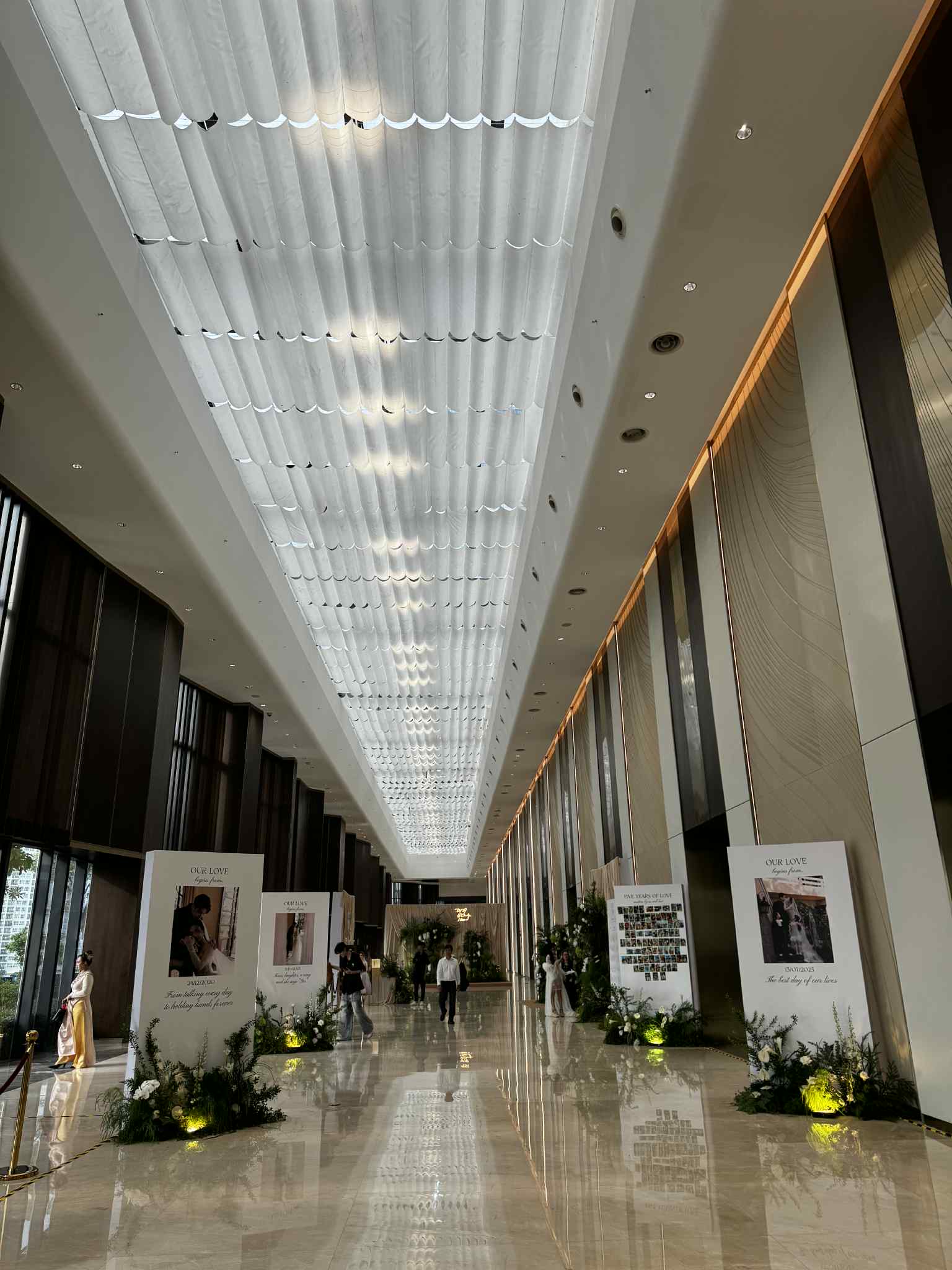 Đám cưới Đạt G và Cindy Lư: Dâu rể gấp đôi visual, hé lộ lễ đường đẹp như mơ- Ảnh 1.