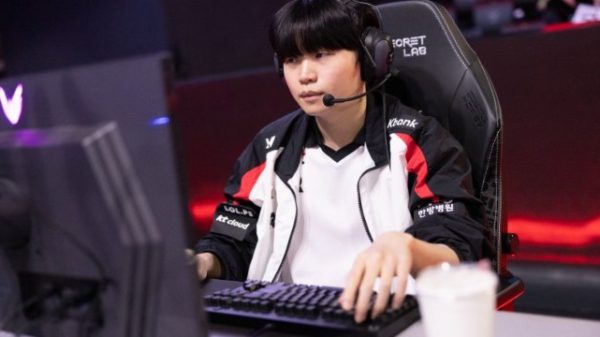 KT Bdd bất ngờ vì bị cấm quá nhiều tướng, chia sẻ khó khăn khi xoay tua đội hình pv kt bdd 2jpg