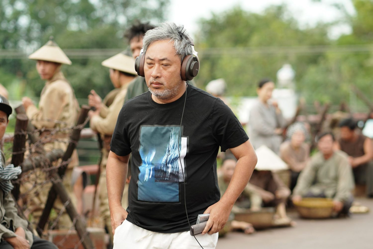 Nam nghệ sĩ tài năng có tiếng, U50 vẫn sai chính tả trầm trọng và mối tình với bạn gái kém 11 tuổi- Ảnh 2.