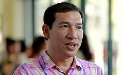 NSƯT Quang Thắng: “Tôi suýt rơi từ nóc nhà xuống, cắm xuống là vỡ đầu luôn”- Ảnh 2. NSƯT Quang Thắng: “Tôi suýt rơi từ nóc nhà xuống, cắm xuống là vỡ đầu luôn”- Ảnh 2.