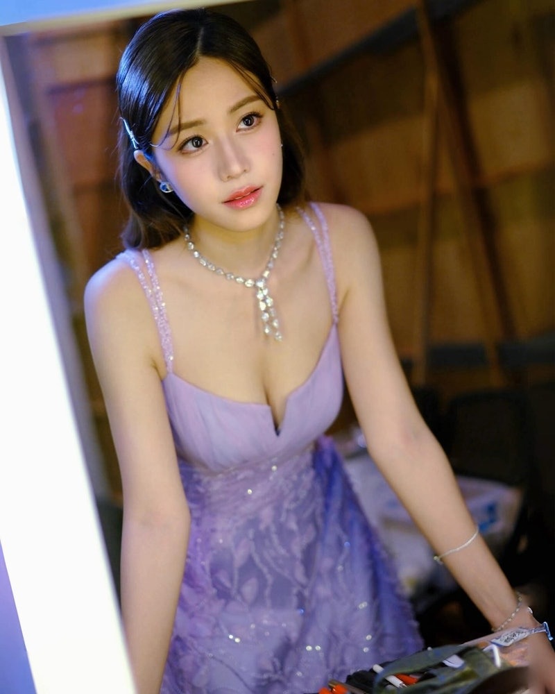 Cặp đôi đóng cha con trên phim nhưng yêu nhau ngoài đời, nhà gái đẹp nức nở kém nhà trai 38 tuổi- Ảnh 6.