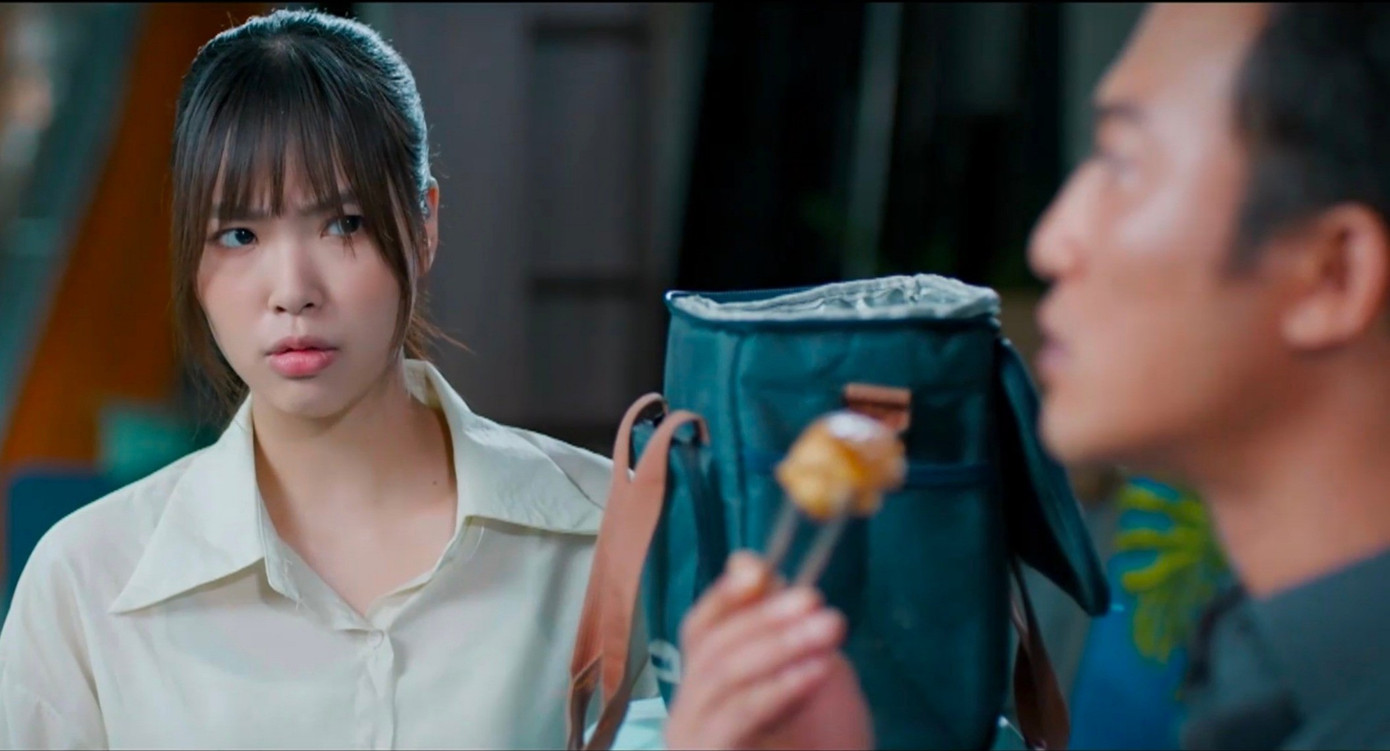 Nữ diễn viên phim Việt giờ vàng cứ xuất hiện là khán giả muốn tắt tivi- Ảnh 4. Nữ diễn viên phim Việt giờ vàng cứ xuất hiện là khán giả muốn tắt tivi- Ảnh 4.