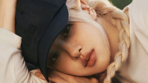 Sự giàu có của Jennie (BLACKPINK) 27 Sự giàu có của Jennie (BLACKPINK) r 1696 1756945472155 175694547247885282967