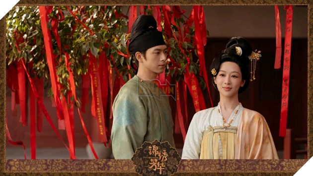 Rating Cam Tu Phuong Hoa Cham Day, Khan Gia Quay Lung Rating Cẩm Tú Phương Hoa được xem là mức thấp kỷ lục đối với khung giờ vàng của đài Hồ Nam.