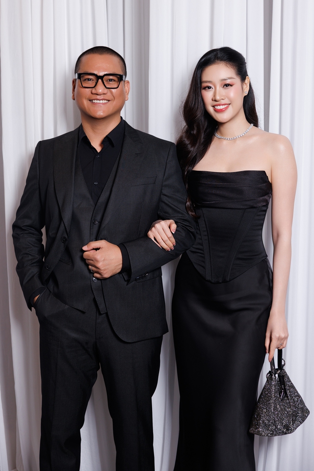 Nửa showbiz đến chúc phúc Chế Nguyễn Quỳnh Châu: Hoà Minzy nổi bần bật trong váy xuyên thấu, Ngô Kiến Huy - Khổng Tú Quỳnh đụng mặt- Ảnh 11.