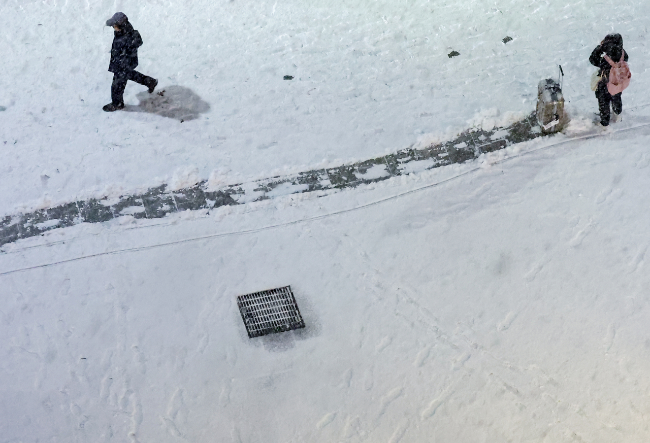 Hàn Quốc ban bố cảnh báo thảm họa khẩn cấp- Ảnh 5. Hàn Quốc ban bố cảnh báo thảm họa khẩn cấp- Ảnh 5.