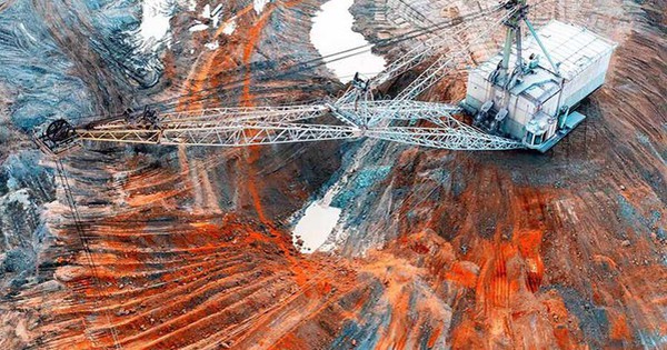 Trung Quốc hiện nắm giữ tới 70% đất hiếm toàn cầu, Việt Nam có bao nhiêu? re earth mining vietnam 1763892283933873893301 0 29 506 839 crop 17638923283901656931815 1763895784750 17638957874941889295336 0 0 477 763 crop 1763895802023412944469jpg