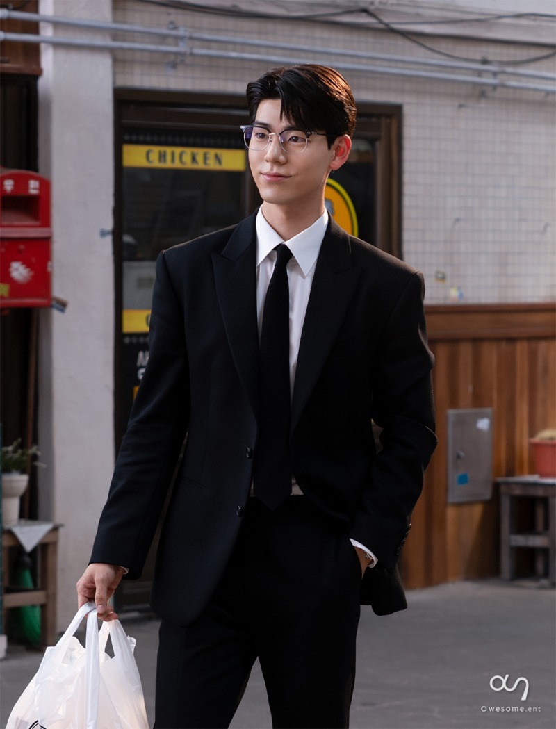 Phim Hàn hay thế này sao giờ mới chiếu: Thấy nam chính là cười mất kiểm soát, bỏ ăn bỏ ngủ đợi tập tiếp theo- Ảnh 4. Phim Hàn hay thế này sao giờ mới chiếu: Thấy nam chính là cười mất kiểm soát, bỏ ăn bỏ ngủ đợi tập tiếp theo- Ảnh 4.