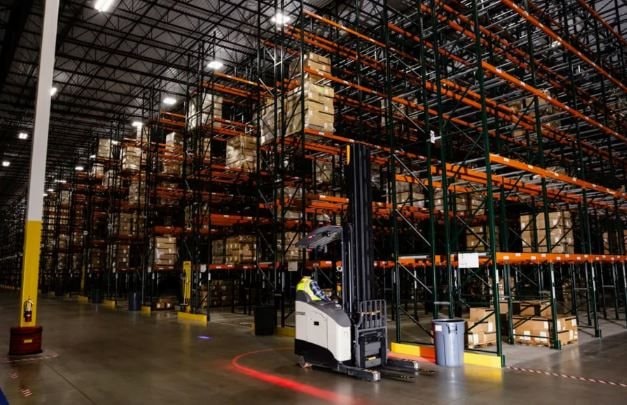 Nhóm nạn nhân đầu tiên của robot xuất hiện: 800 triệu lao động toàn cầu sẽ sớm mất việc, thế giới phải chung sống cùng máy móc vào năm 2025- Ảnh 1. Nhóm nạn nhân đầu tiên của robot xuất hiện: 800 triệu lao động toàn cầu sẽ sớm mất việc, thế giới phải chung sống cùng máy móc vào năm 2025- Ảnh 1.