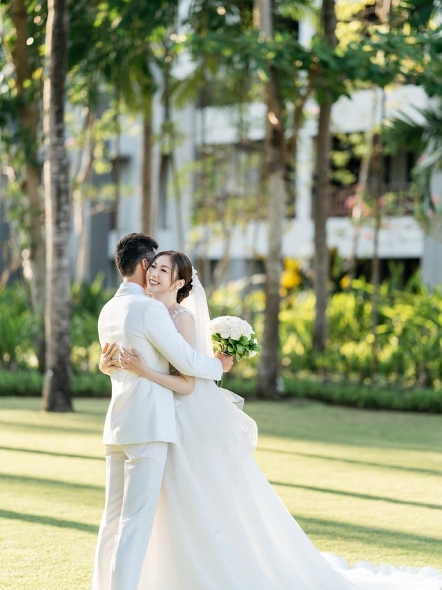 rlbf8enwlh8utskkomf1x5vnqdth5gri-17631921439021154207545-1763268219885-17632682204111340392768 "Mỹ nhân đáng giá 39 tỷ" bất ngờ lên hoa xe lần 2, lập thỏa thuận "2 không" gây choáng với chồng thiếu gia rlbf8enwlh8utskkomf1x5vnqdth5gri 17631921439021154207545 1763268219885 17632682204111340392768