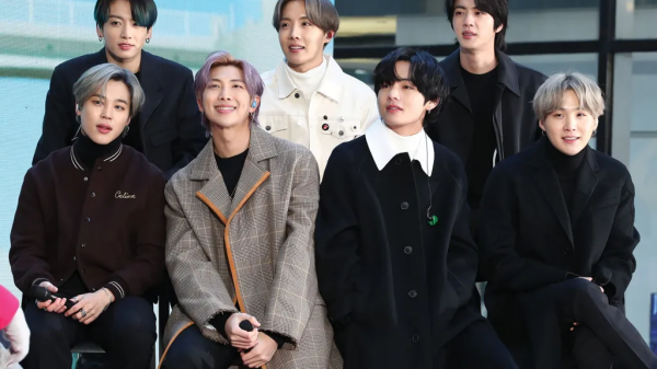 Trưởng nhóm BTS bất ngờ bị chỉ trích 28 Trưởng nhóm BTS bất ngờ bị chỉ trích rm 2 48239382937594124430720 1765199201109 17651992015081811843362