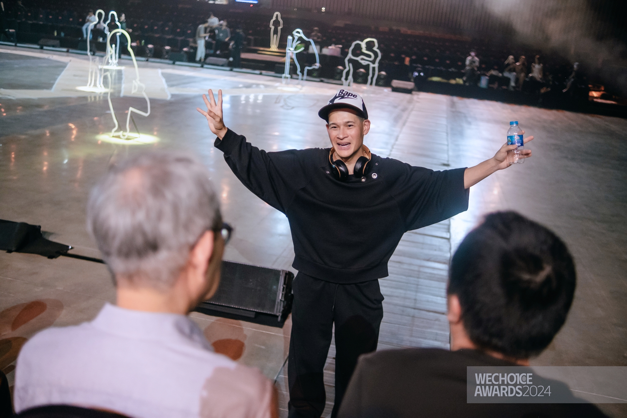 Đạo diễn Việt Tú: