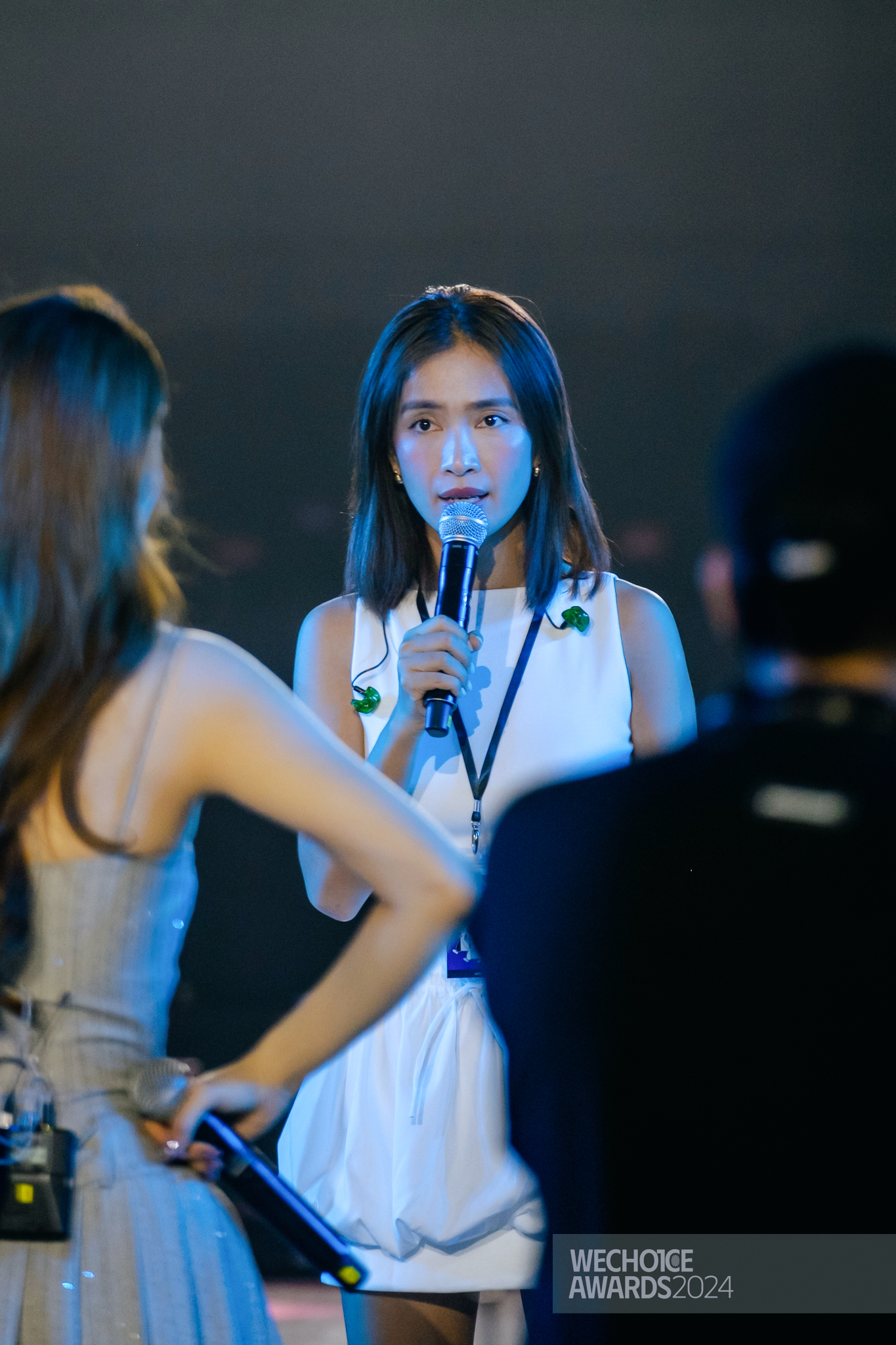 Không khí cực nóng tổng duyệt WeChoice Awards 2024: Minh Hằng thần thái ngút ngàn, dàn Chị Đẹp đọ visual