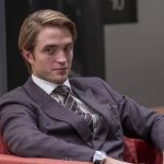 Bất Ngờ Về Câu Chuyện Xem Phim Kinh Dị Của Chàng Ma Cà Rồng Robert Pattinson robert pattinson9 eqxtjpg