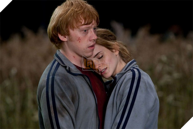Sao Nam Rupert Grint Pha Vo Im Lang Truoc Cau Hoi Ron Weasley Co Quay Lai Trong Vu Tru Harry Potter? 3 Hình ảnh về diễn viên Rupert Grint cùng bạn diễn trong loạt phim