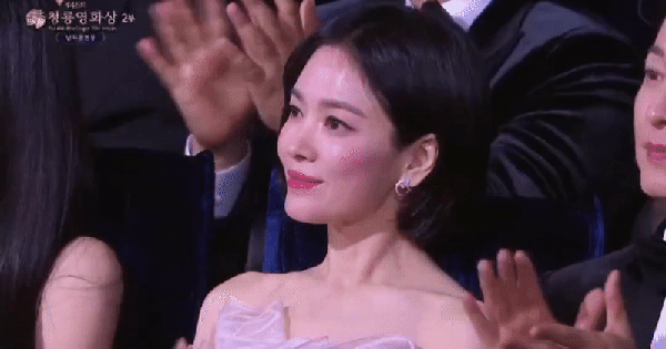 Hãy để Song Hye Kyo được yên s 17641208824031654494582 28 0 447 800 crop 1764120930824121700309gifpng