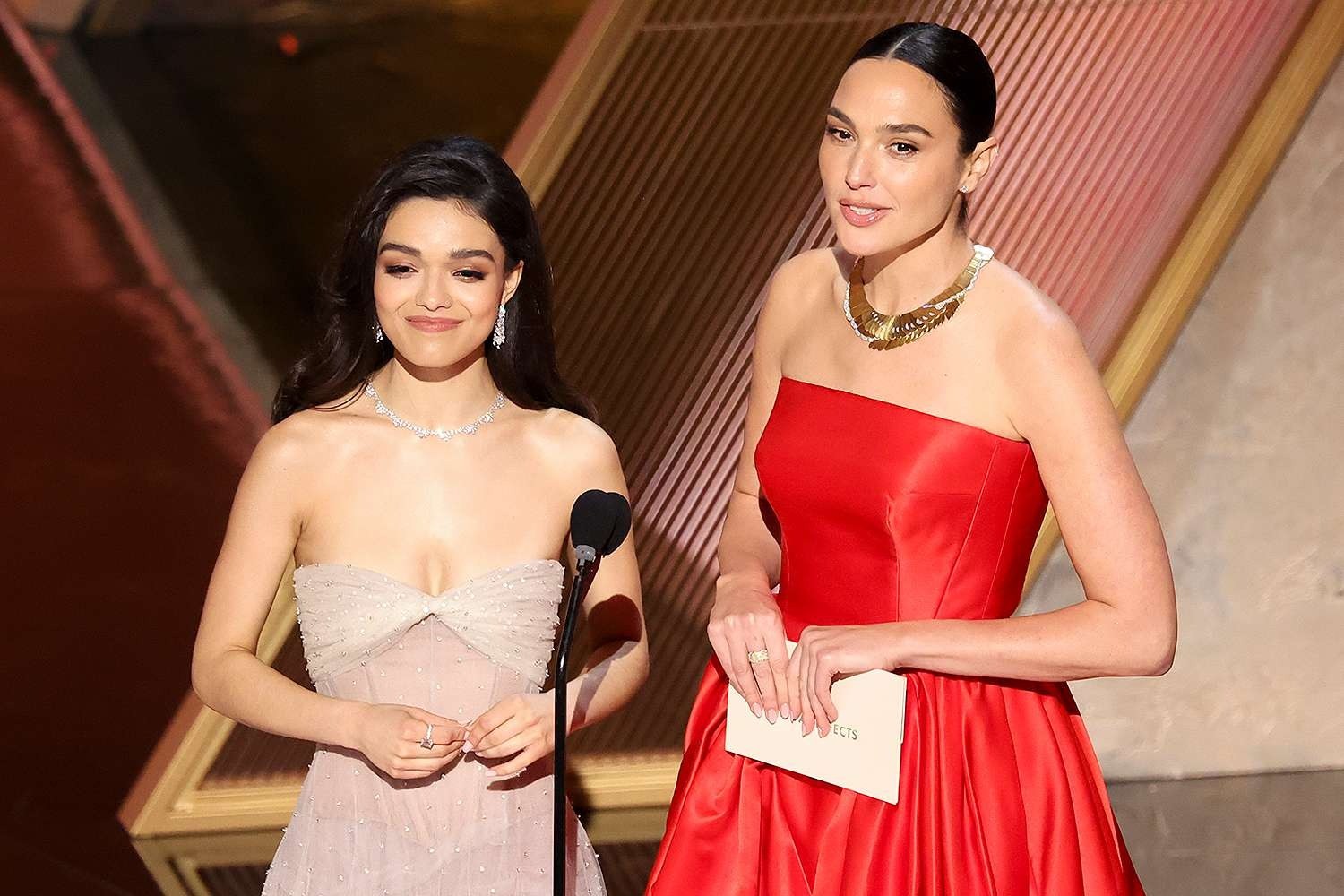 Mối thù ngoài đời giữa