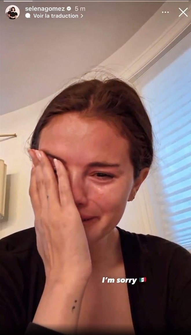 Nhà Trắng phản hồi video khóc lóc của Selena Gomez- Ảnh 2. Nhà Trắng phản hồi video khóc lóc của Selena Gomez- Ảnh 2.