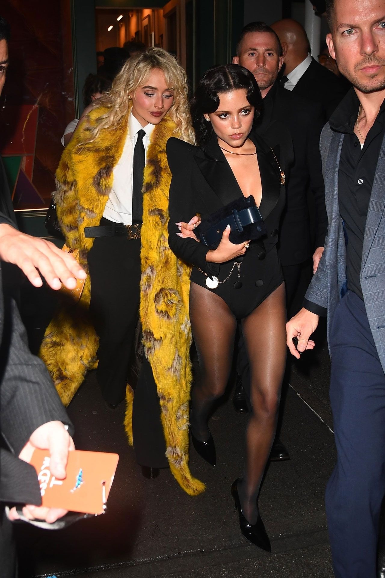 Cả dàn mỹ nhân