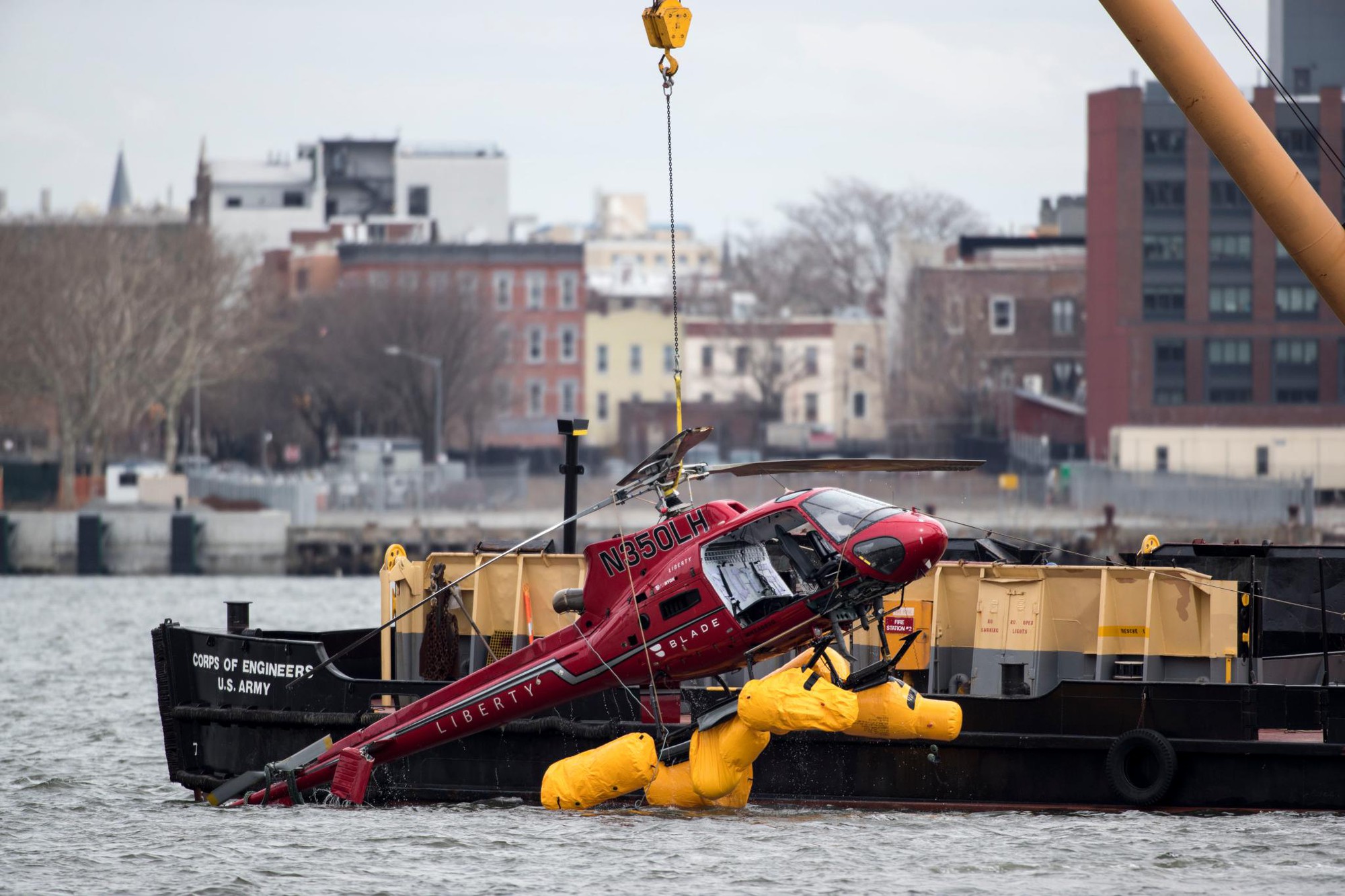 Cách vài năm lại có người chết: Vì sao New York lại rơi vào chuỗi bi kịch tai nạn trực thăng đầy ám ảnh?- Ảnh 2.