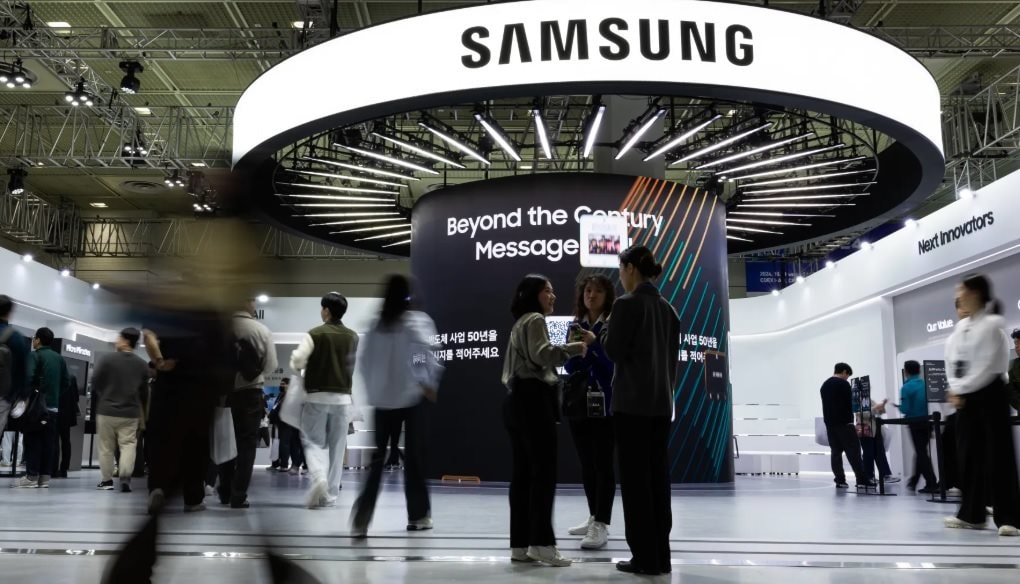 Mây đen bao phủ đế chế Samsung: CEO đột ngột qua đời, các kế hoạch cải tổ công ty sẽ ra sao?- Ảnh 1. Mây đen bao phủ đế chế Samsung: CEO đột ngột qua đời, các kế hoạch cải tổ công ty sẽ ra sao?- Ảnh 1.