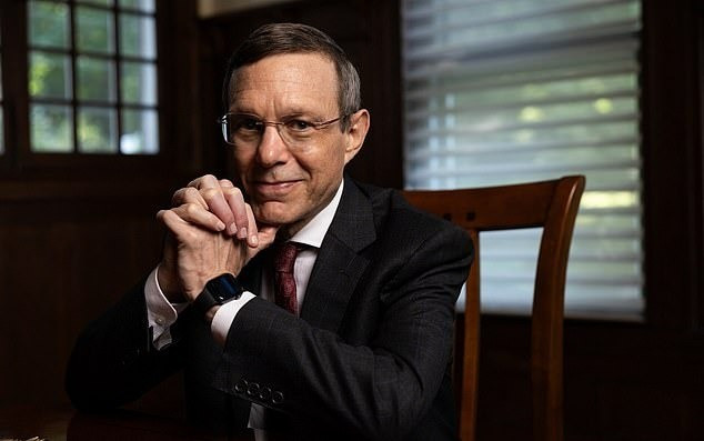 Lời cảnh báo rợn người của Stephen Hawking trở lại: Khi