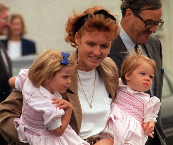 Con gái Harry và Meghan giống một thành viên Hoàng gia Anh đến ngỡ ngàng trong bức ảnh đáng yêu- Ảnh 2. Con gái Harry và Meghan giống một thành viên Hoàng gia Anh đến ngỡ ngàng trong bức ảnh đáng yêu- Ảnh 2.