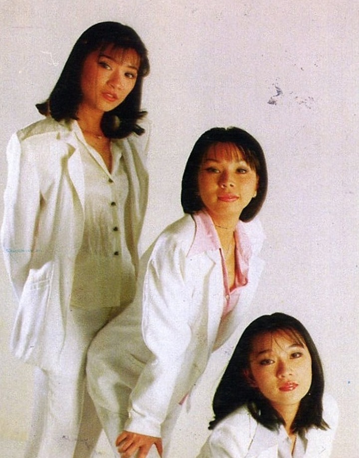 Nhạc sĩ đặt tên cho nhóm