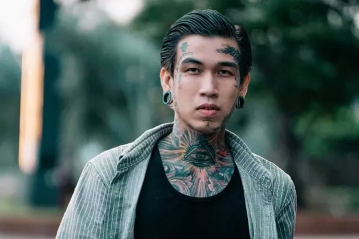 Quán quân Rap Việt mùa đầu: Hào quang vụt sáng rồi tàn lụi sau khi đổi nghệ danh- Ảnh 7. Quán quân Rap Việt mùa đầu: Hào quang vụt sáng rồi tàn lụi sau khi đổi nghệ danh- Ảnh 7.