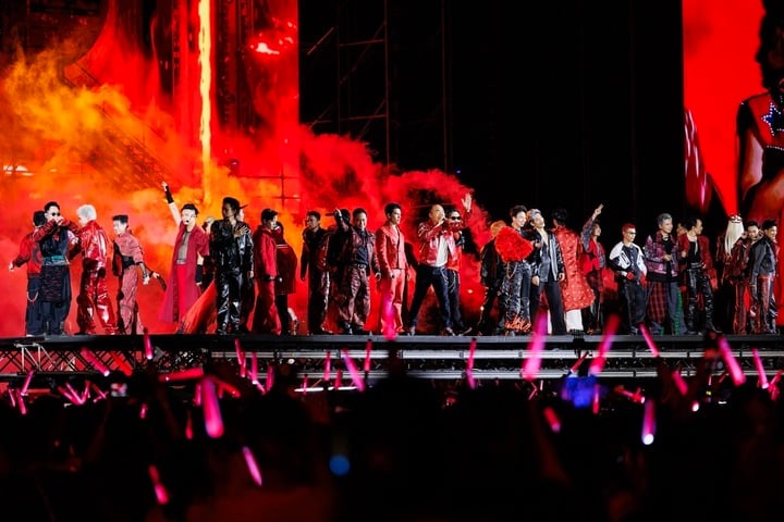 NSND Tự Long trong