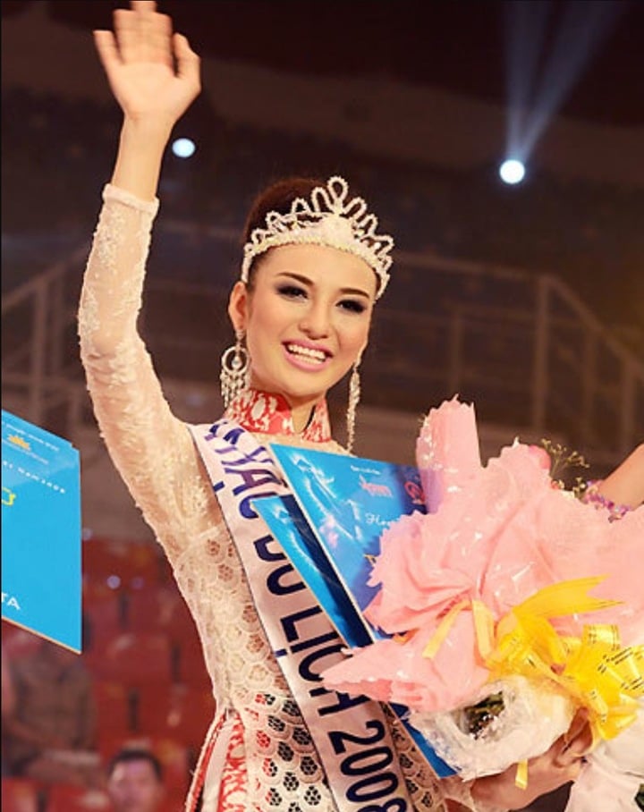 Cuộc sống sau 17 năm đăng quang của hoa hậu Việt từng đỗ 3 trường đại học- Ảnh 1. Cuộc sống sau 17 năm đăng quang của hoa hậu Việt từng đỗ 3 trường đại học- Ảnh 1.