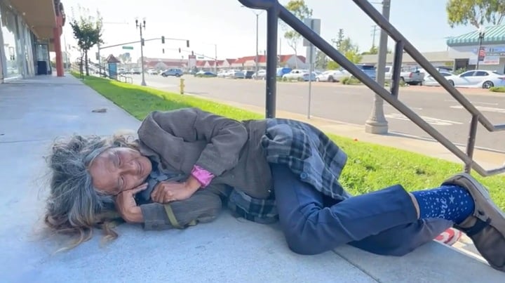 Mỹ nhân Việt đắt show bậc nhất thập niên 80 giờ sống lang thang, ngủ vỉa hè- Ảnh 3.