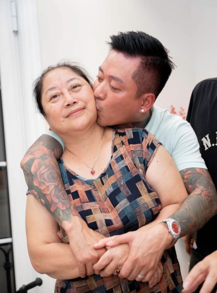 Lý do ca sĩ Tuấn Hưng bất ngờ cạo trọc đầu- Ảnh 2.