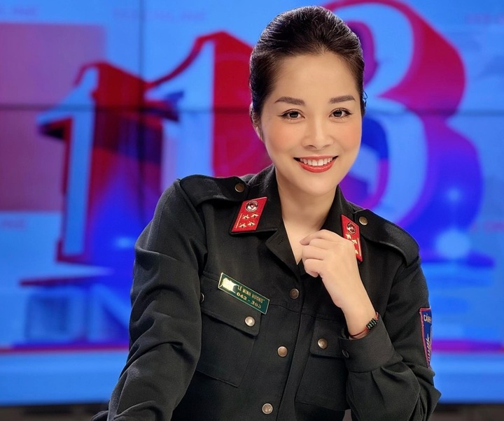 Nữ chính Nhật ký Vàng Anh giờ là Đại úy công an, kín tiếng đời tư ở tuổi 40- Ảnh 2.