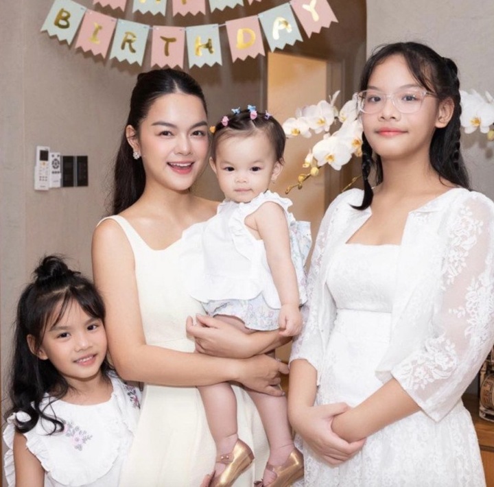 Cuộc sống của Phạm Quỳnh Anh sau 7 năm ly hôn ông bầu nổi tiếng- Ảnh 4.