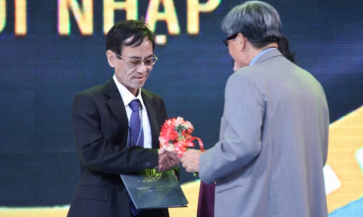 Cuộc đời thăng trầm của bác sĩ Hoa Súng trong Gặp nhau cuối tuần- Ảnh 3.