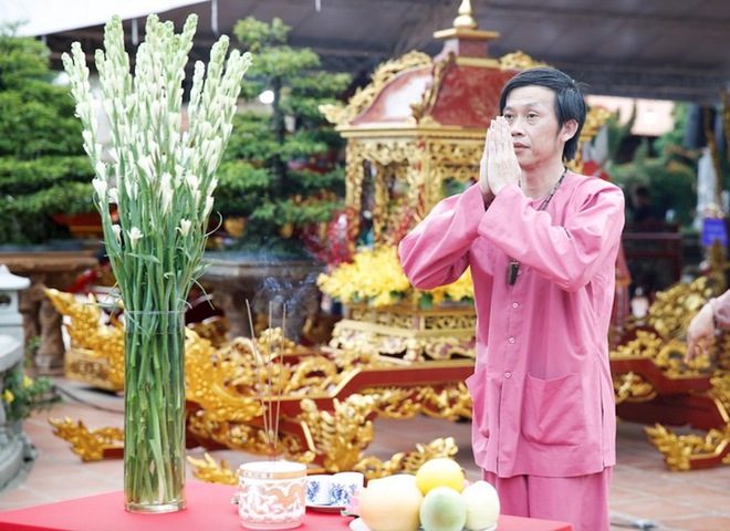 "Vua hài" đi bán mía từ 10 tuổi, giờ sở hữu nhà thờ 100 tỷ đồng screen shot 2025 10 02 at 105248 pm 22540104 1759462419577 17594624198791834873773