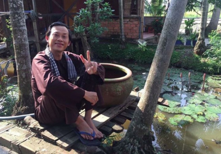 "Vua hài" đi bán mía từ 10 tuổi, giờ sở hữu nhà thờ 100 tỷ đồng screen shot 2025 10 02 at 105523 pm 22553831 1759462421577 17594624220211787370555