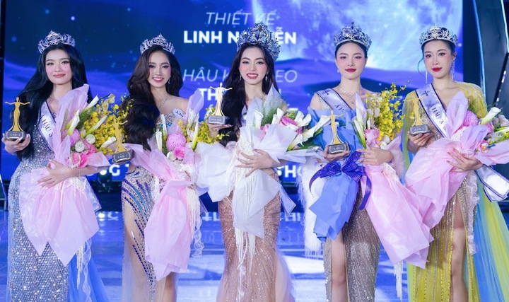 Sắc vóc người đẹp vừa đăng quang Hoa hậu Sinh viên Việt Nam 2025- Ảnh 3.