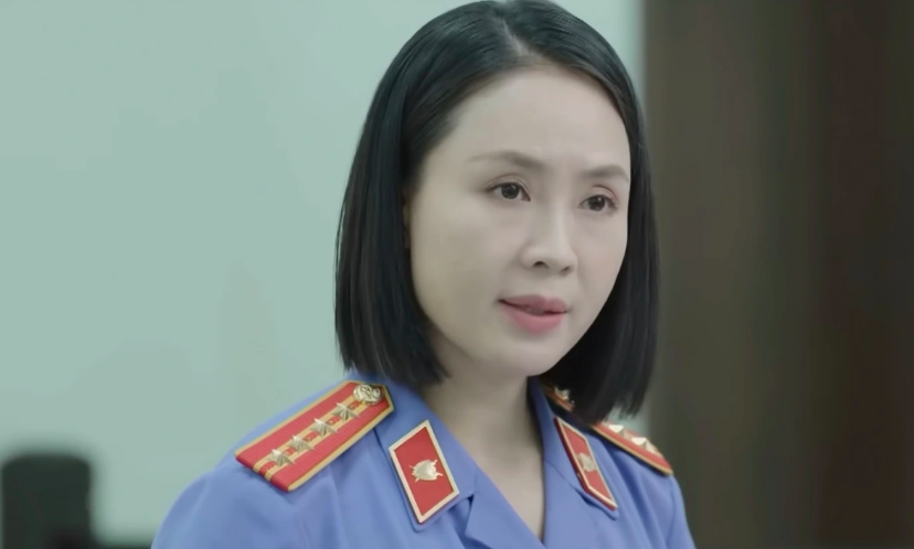 Hồng Diễm vừa xuất hiện đã bị chê- Ảnh 2.