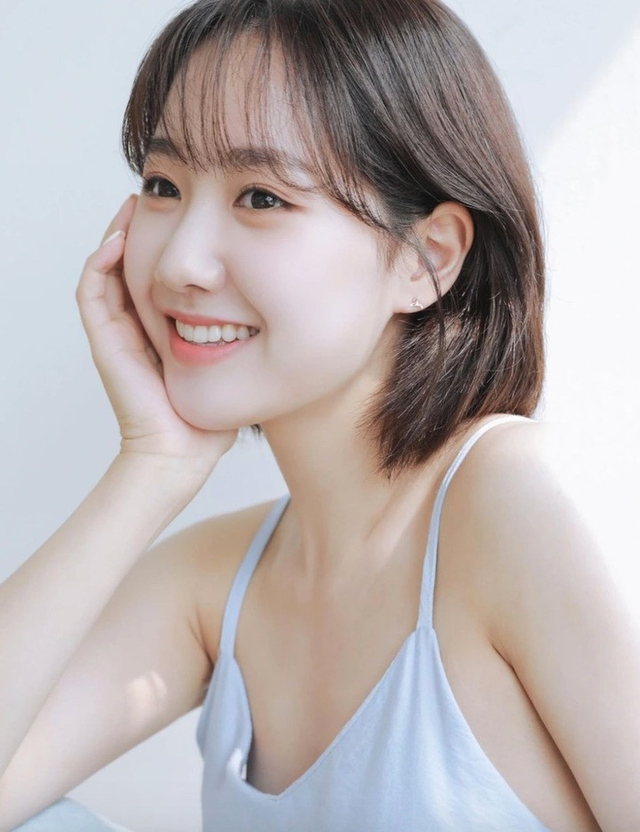 Cuộc sống trái ngược của 2 sao nhí đình đám trong phim Gia Đình Là Số Một- Ảnh 2.