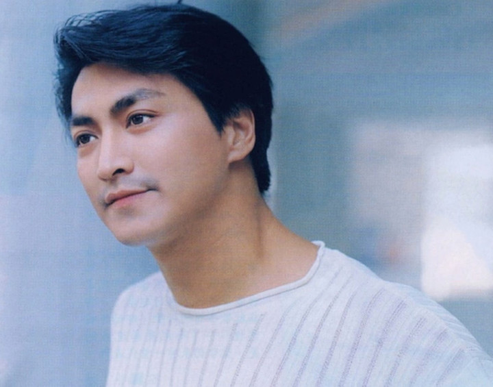 Triển Chiêu đẹp nhất màn ảnh: Từng rửa bát thuê, U70 giàu có, kín tiếng đời tư- Ảnh 1. Triển Chiêu đẹp nhất màn ảnh: Từng rửa bát thuê, U70 giàu có, kín tiếng đời tư- Ảnh 1.