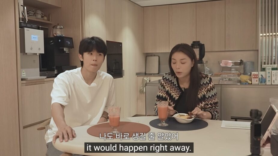 1 nữ ca sĩ khóc nức nở, tiết lộ lý do kinh hoàng gây khó mang thai- Ảnh 2.