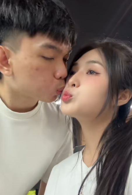 Quỳnh Alee xử lý cực khéo khi fan