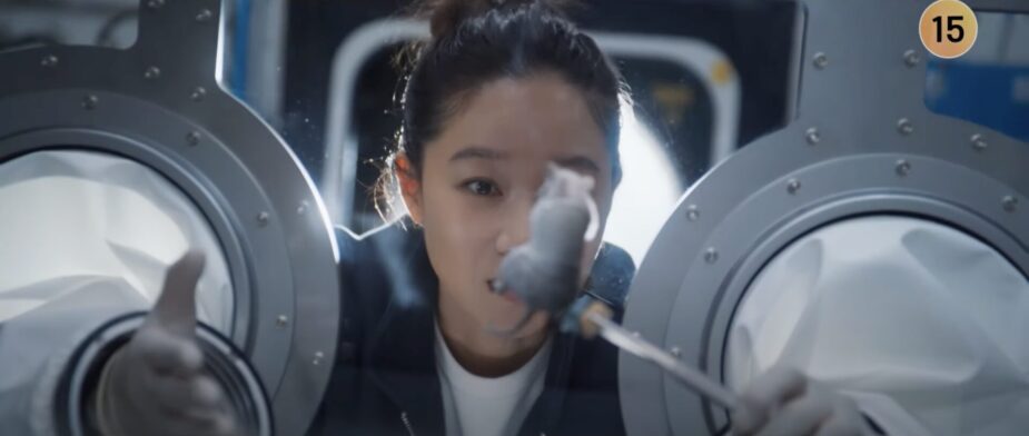 Lời thoại trong phim mới của Lee Min Ho bị chỉ trích- Ảnh 1. Lời thoại trong phim mới của Lee Min Ho bị chỉ trích- Ảnh 1.