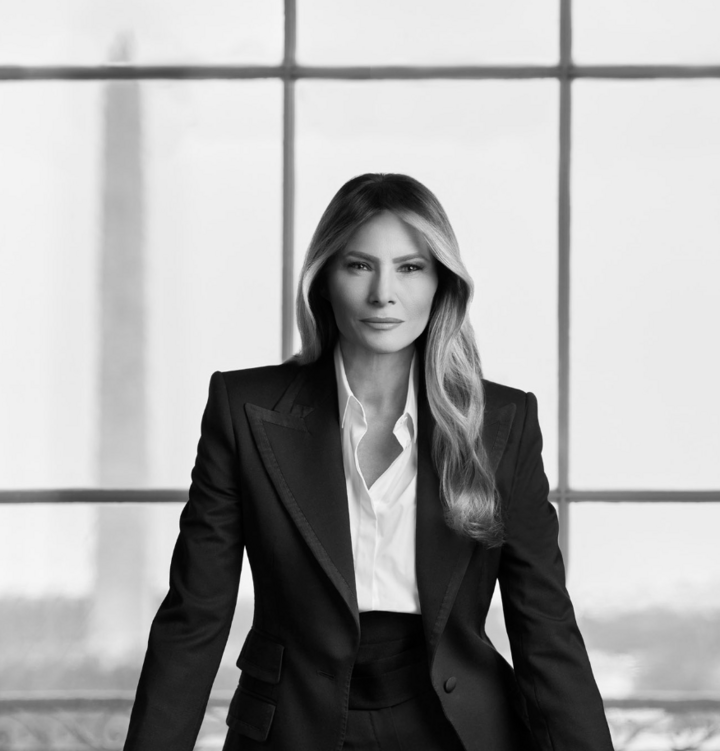 Mỹ công bố ảnh chân dung mới của Đệ nhất phu nhân- Ảnh 1. Mỹ công bố ảnh chân dung mới của Đệ nhất phu nhân- Ảnh 1.