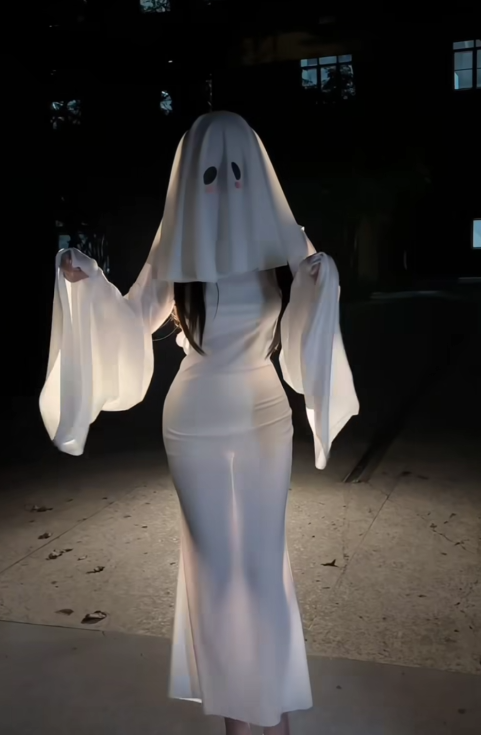 14 triệu lượt xem cô gái cosplay ma nữ, chỉ 9 giây nhưng đủ siêu lòng fan nam- Ảnh 2. 14 triệu lượt xem cô gái cosplay ma nữ, chỉ 9 giây nhưng đủ siêu lòng fan nam- Ảnh 2.