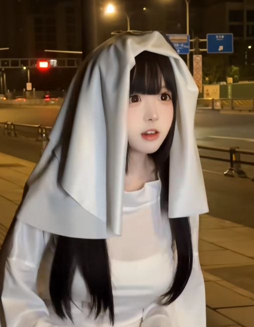 14 triệu lượt xem cô gái cosplay ma nữ, chỉ 9 giây nhưng đủ siêu lòng fan nam- Ảnh 7. 14 triệu lượt xem cô gái cosplay ma nữ, chỉ 9 giây nhưng đủ siêu lòng fan nam- Ảnh 7.